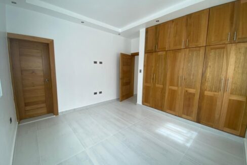 WhatsApp Image 2025-04-12 at 4.04.31 PM (1)