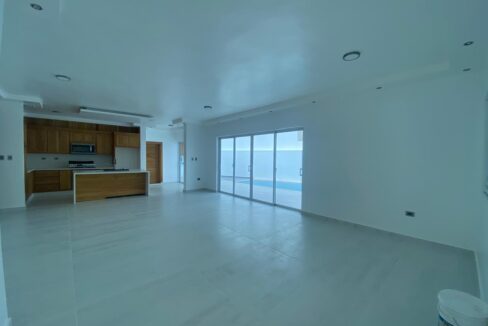 WhatsApp Image 2025-04-12 at 4.04.31 PM (14)