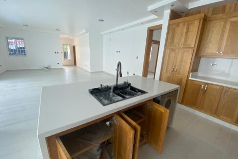 WhatsApp Image 2025-04-12 at 4.04.31 PM (8)