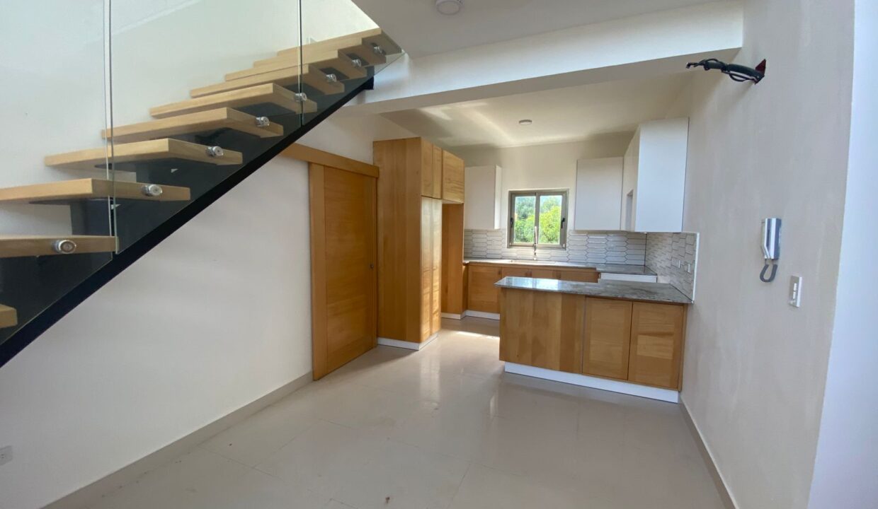 WhatsApp Image 2025-05-07 at 4.14.16 PM (1)