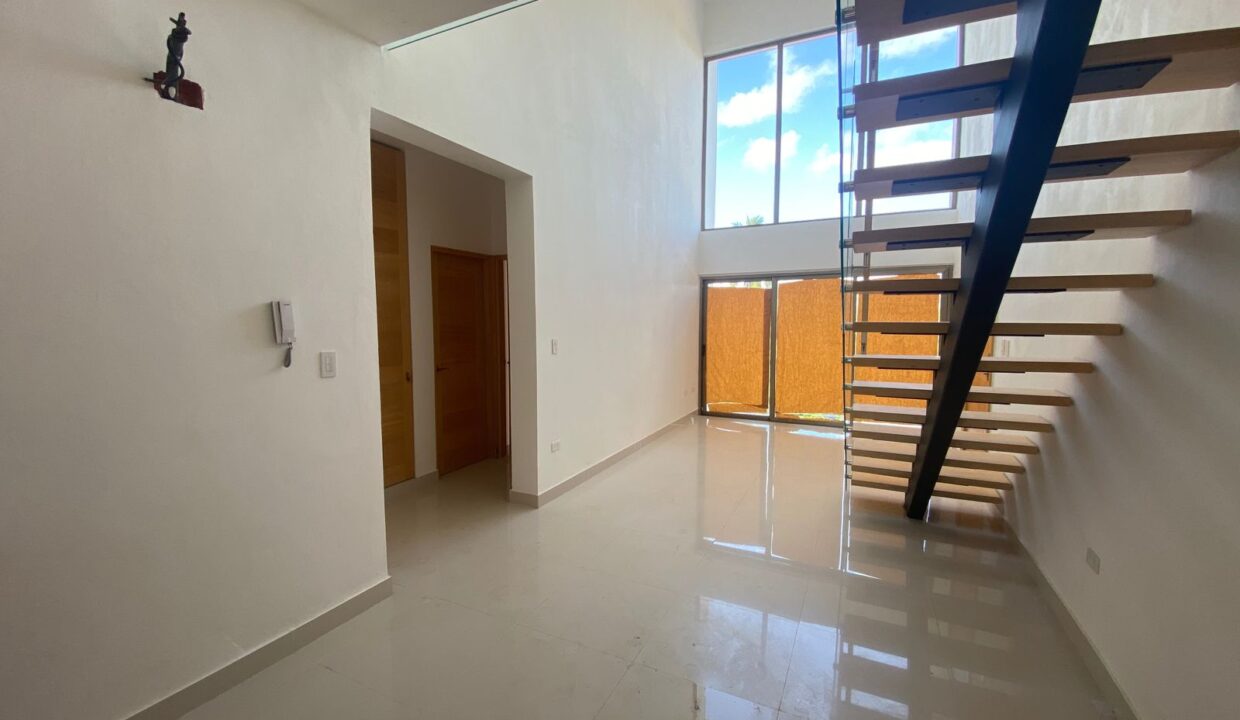 WhatsApp Image 2025-05-07 at 4.14.17 PM (1)