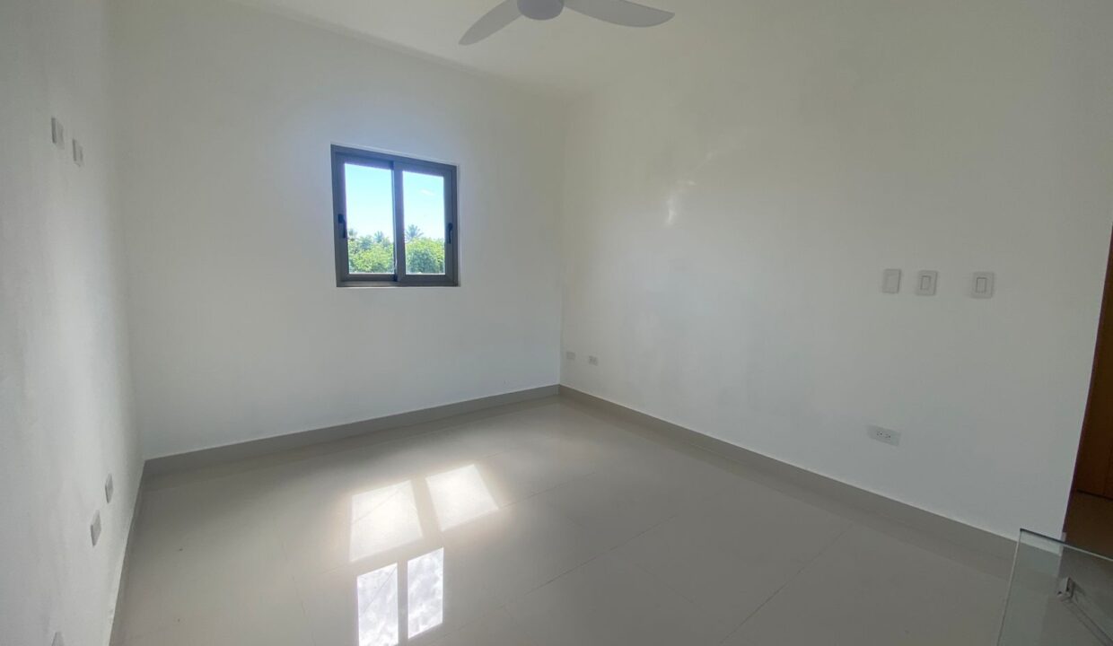 WhatsApp Image 2025-05-07 at 4.14.18 PM