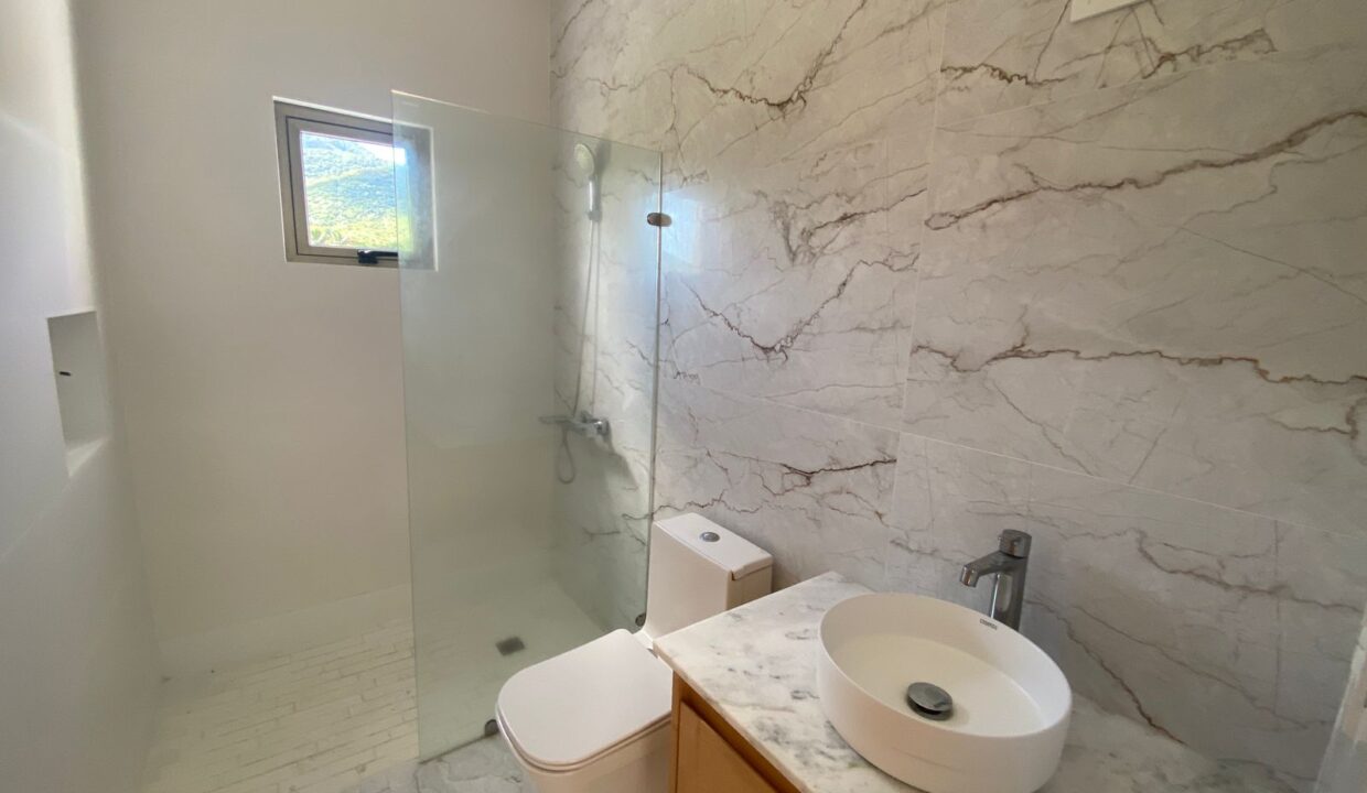 WhatsApp Image 2025-05-07 at 4.14.19 PM (1)