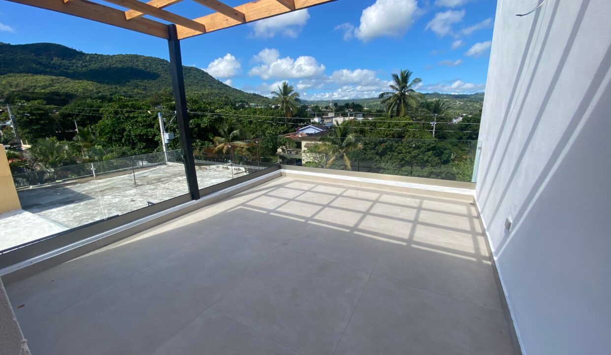 WhatsApp Image 2025-05-07 at 4.14.19 PM (2)