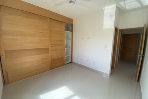 WhatsApp Image 2025-05-07 at 4.14.20 PM (2)