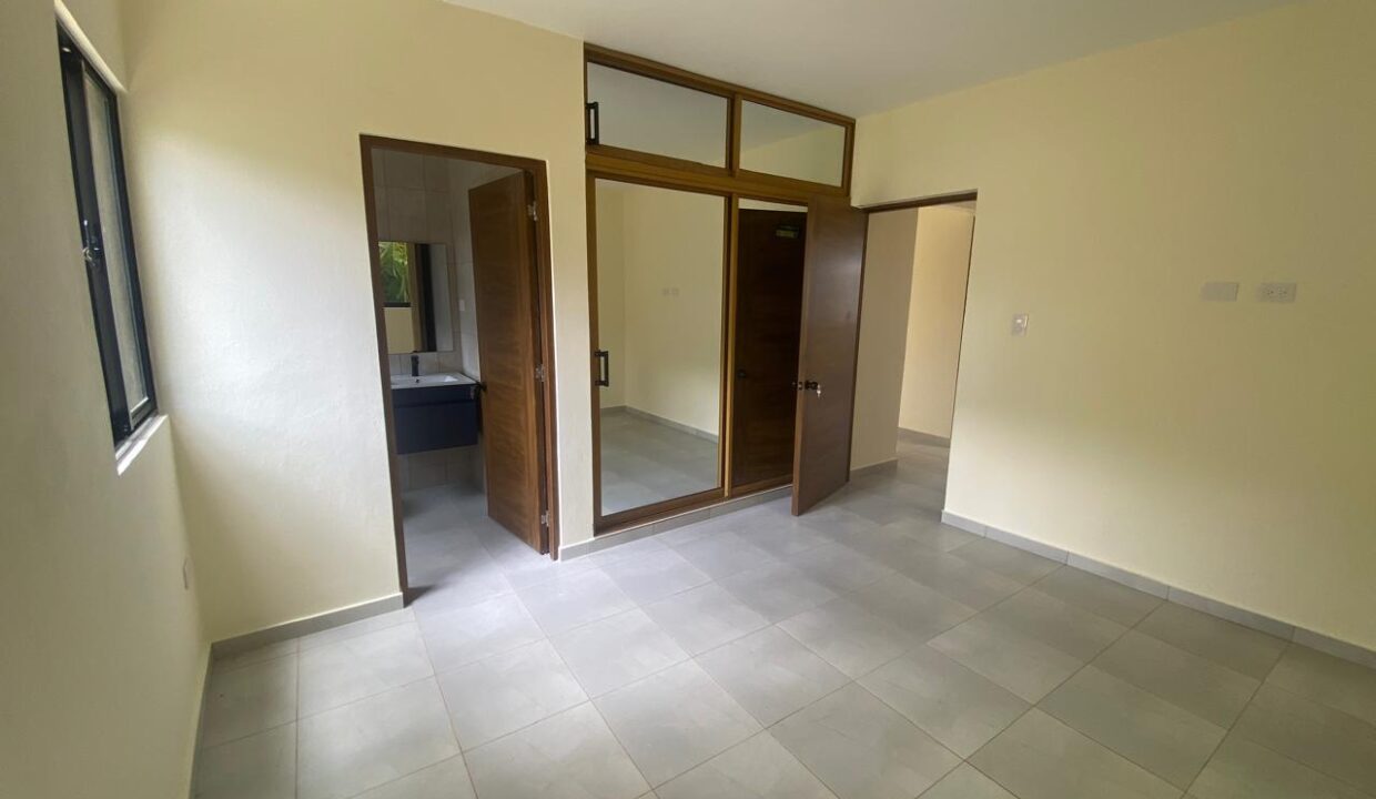 WhatsApp Image 2025-07-24 at 3.16.25 PM (15)