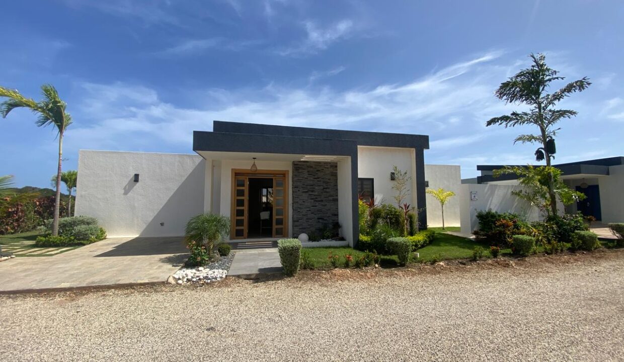 WhatsApp Image 2025-08-21 at 3.36.32 PM