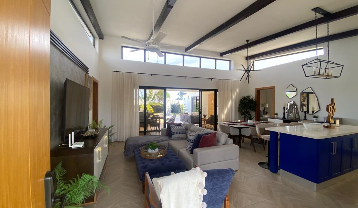 WhatsApp Image 2025-08-21 at 3.36.32 PM (2)