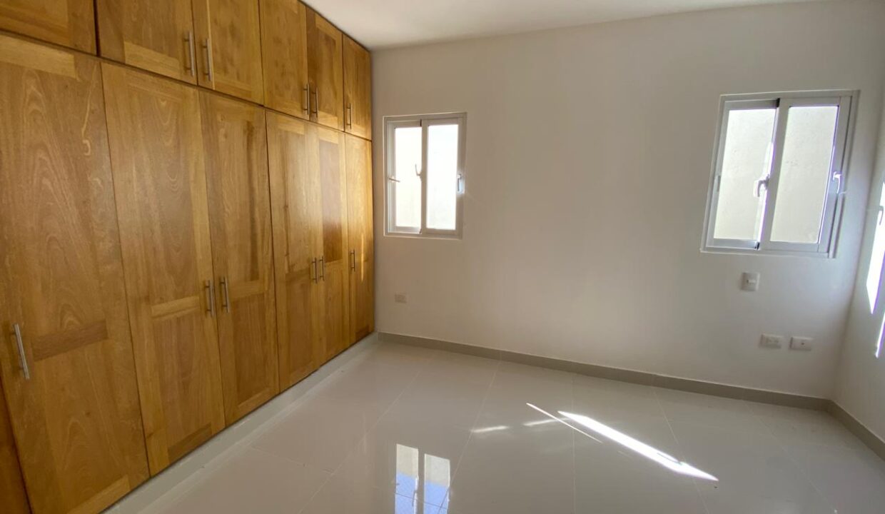 WhatsApp Image 2024-08-27 at 3.39.50 PM (14)