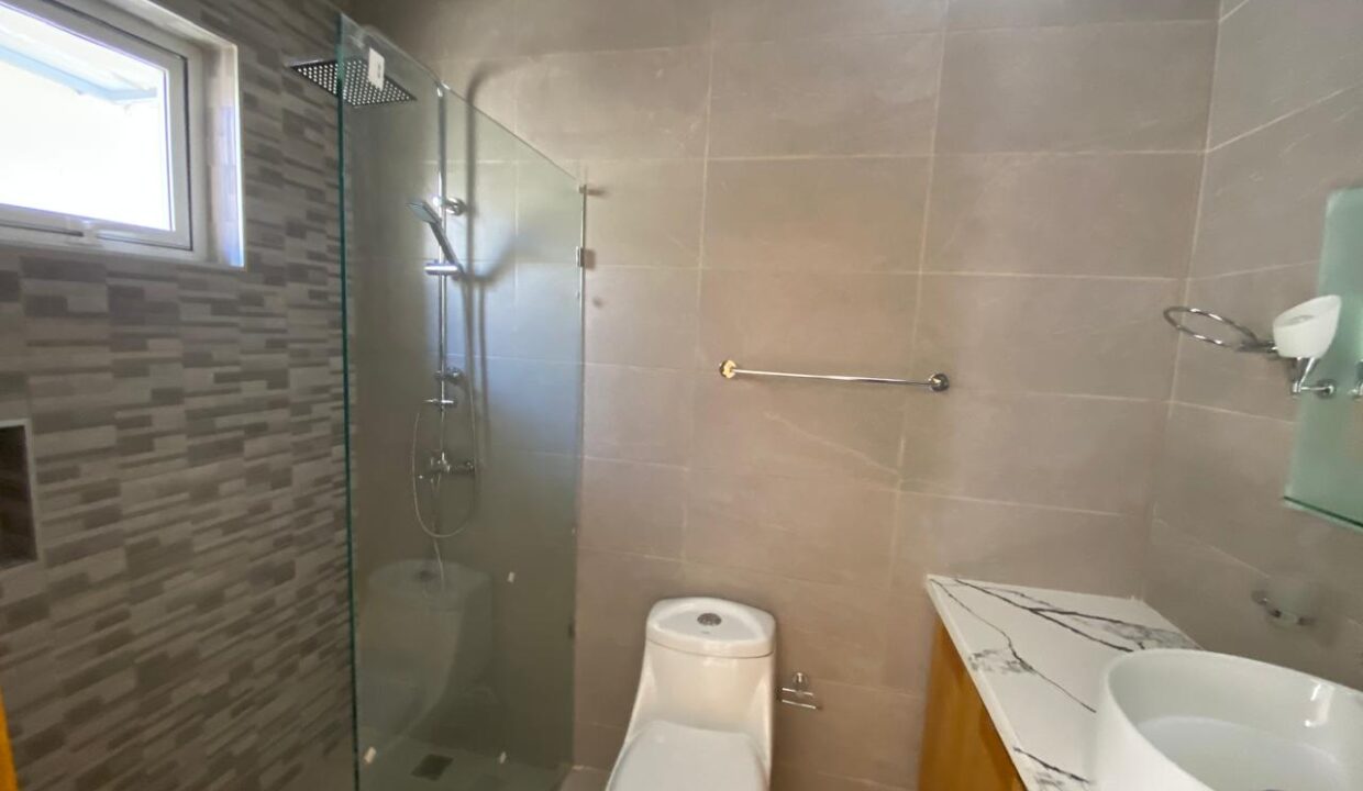 WhatsApp Image 2024-08-27 at 3.39.50 PM (16)