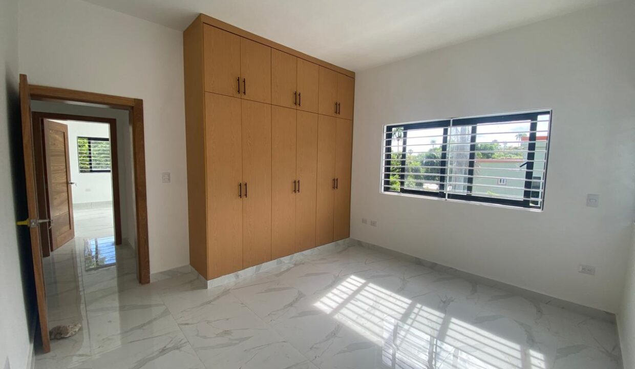 WhatsApp Image 2024-10-18 at 3.56.02 PM (1)