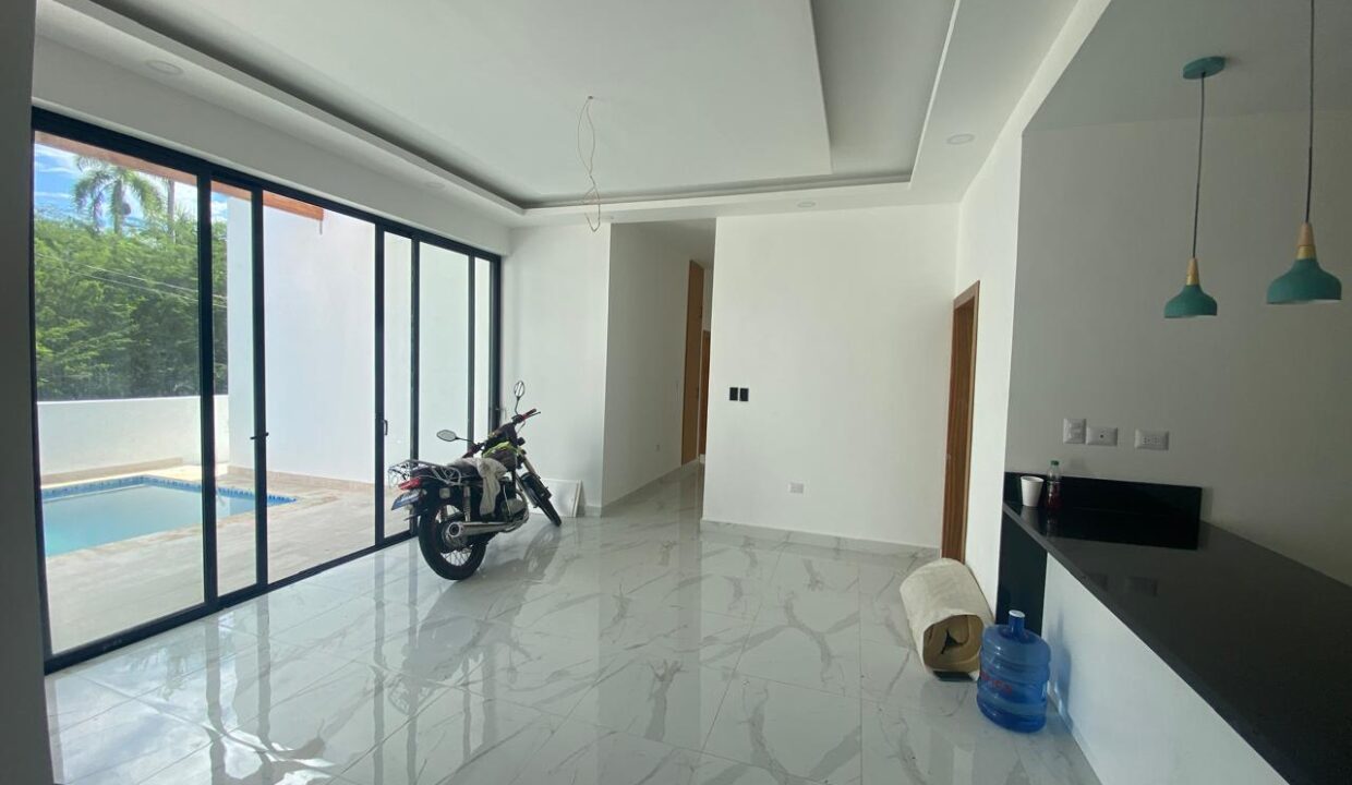 WhatsApp Image 2024-10-18 at 3.56.02 PM (11)