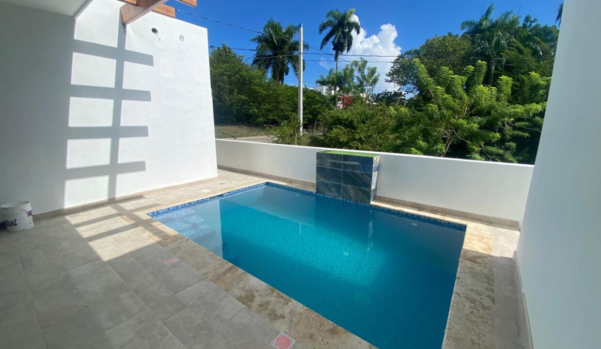 WhatsApp Image 2024-10-18 at 3.56.02 PM (17)