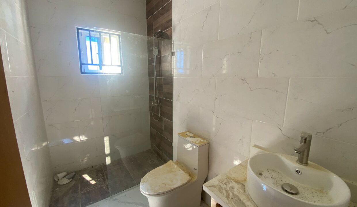 WhatsApp Image 2025-03-03 at 2.57.34 PM