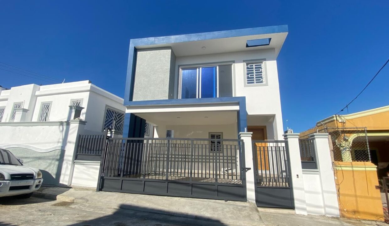 WhatsApp Image 2025-11-05 at 9.34.56 AM (1) - Editado