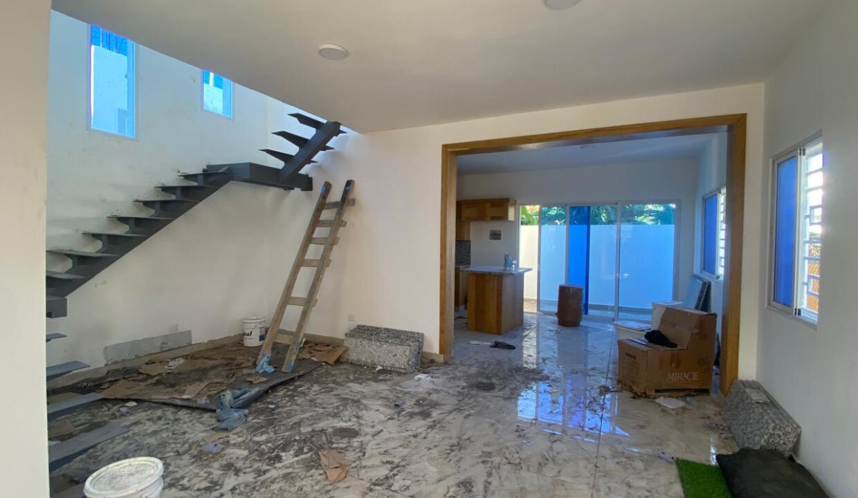 WhatsApp Image 2025-11-05 at 9.34.57 AM (1)