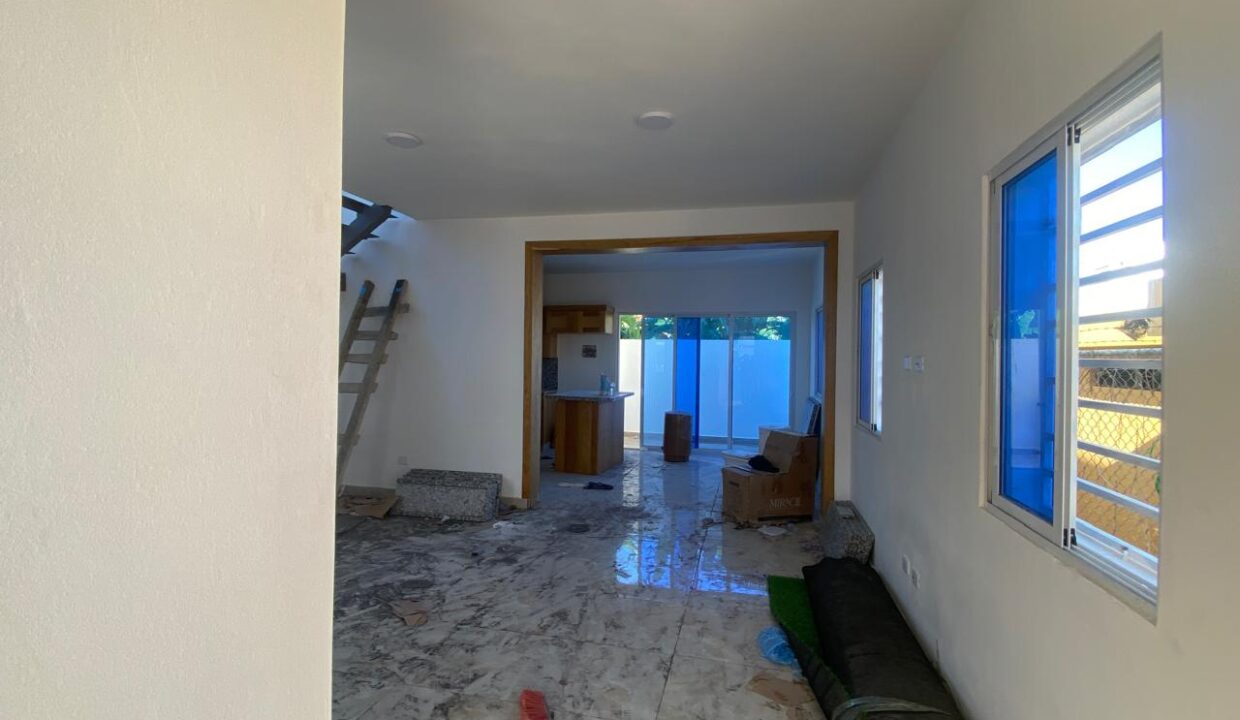 WhatsApp Image 2025-11-05 at 9.34.57 AM