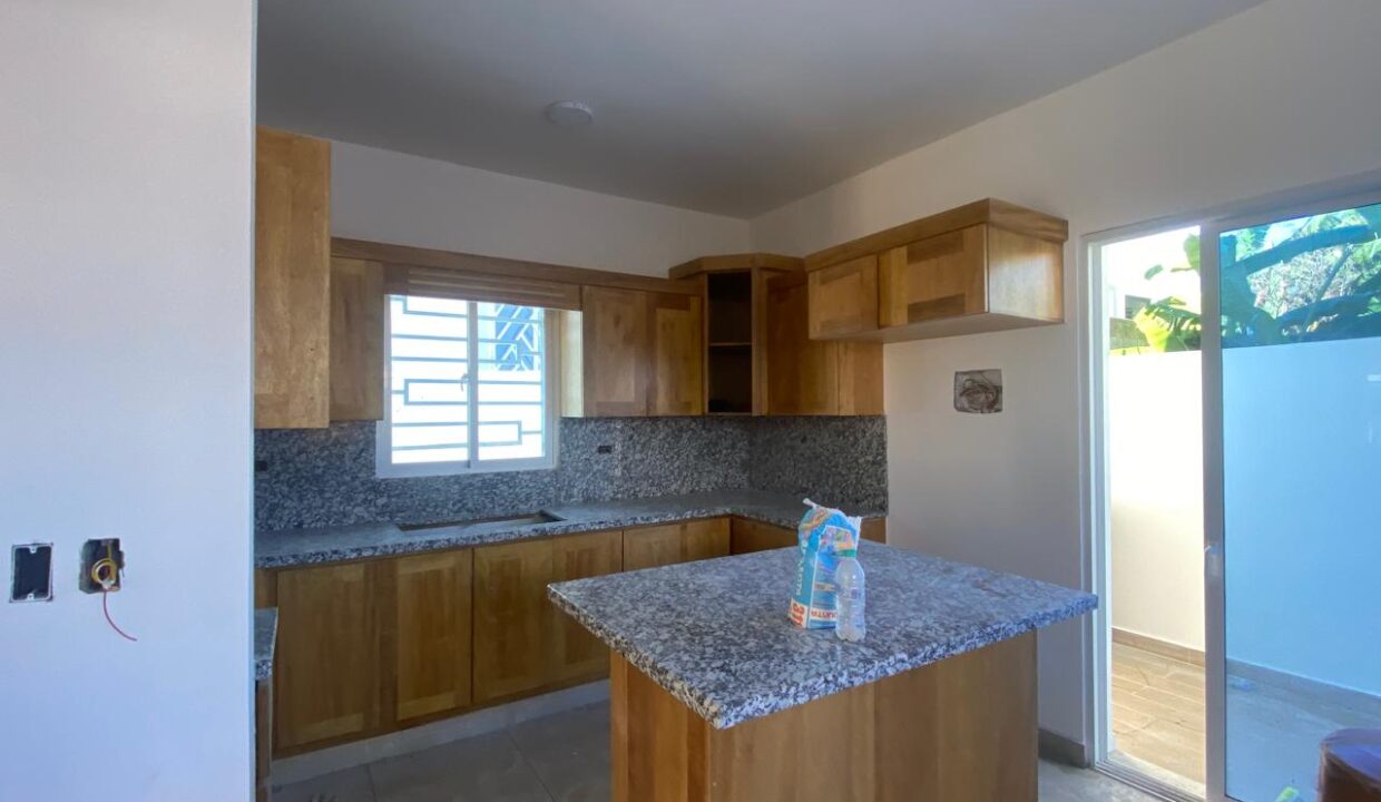 WhatsApp Image 2025-11-05 at 9.34.57 AM (2)