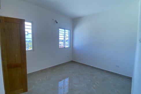 WhatsApp Image 2025-11-05 at 9.34.57 AM (5)