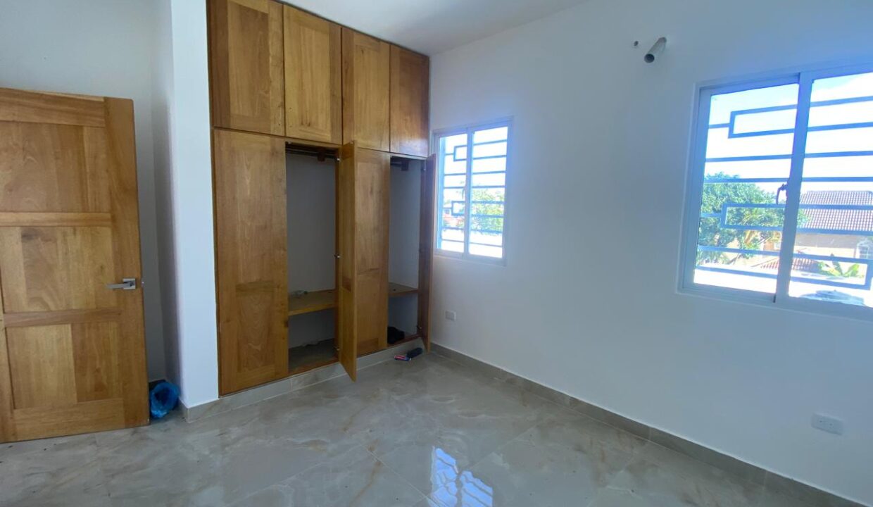 WhatsApp Image 2025-11-05 at 9.34.57 AM (6)