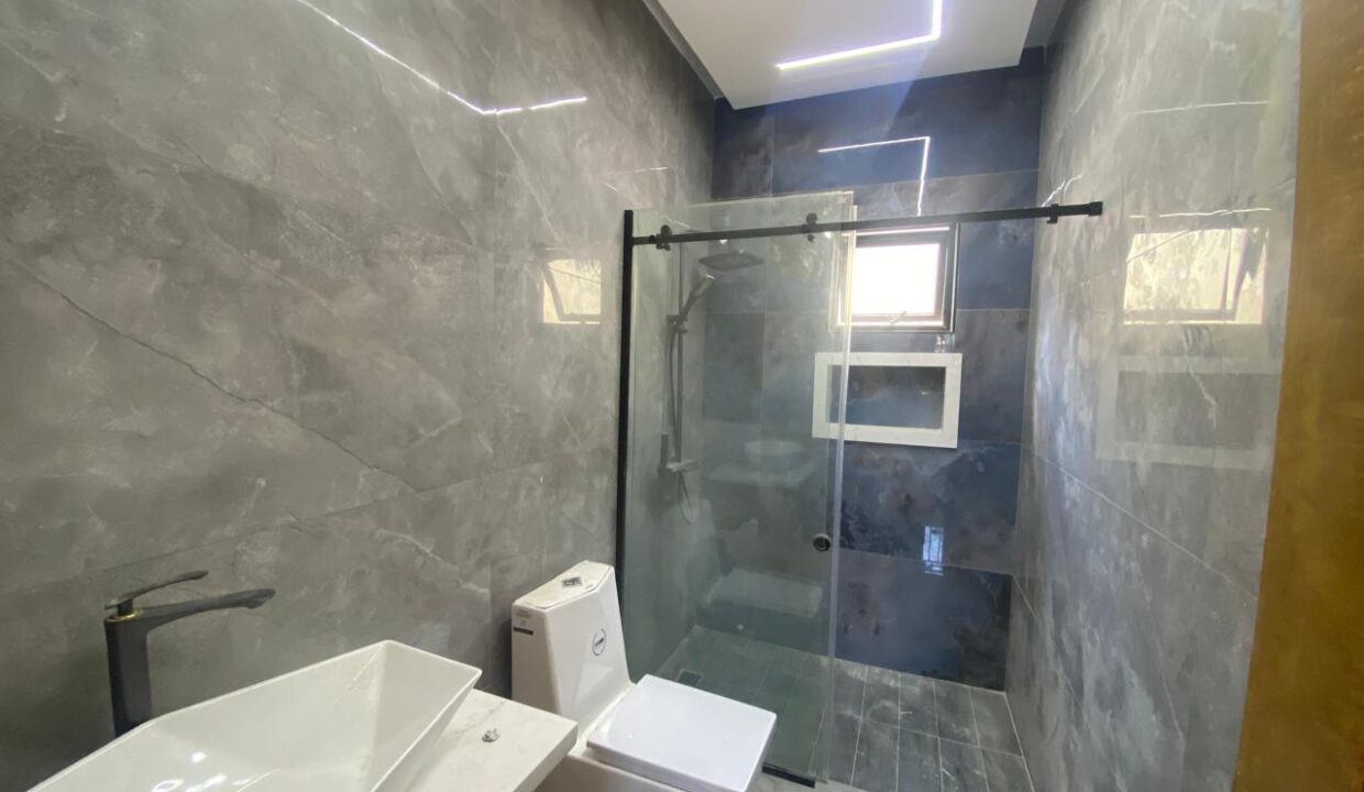 WhatsApp Image 2025-11-13 at 4.31.21 PM (15)