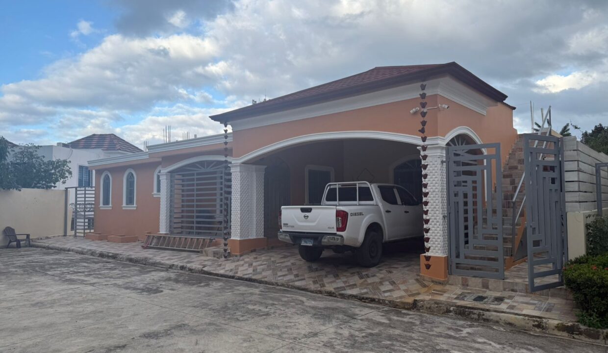 WhatsApp Image 2025-11-19 at 1.23.02 PM